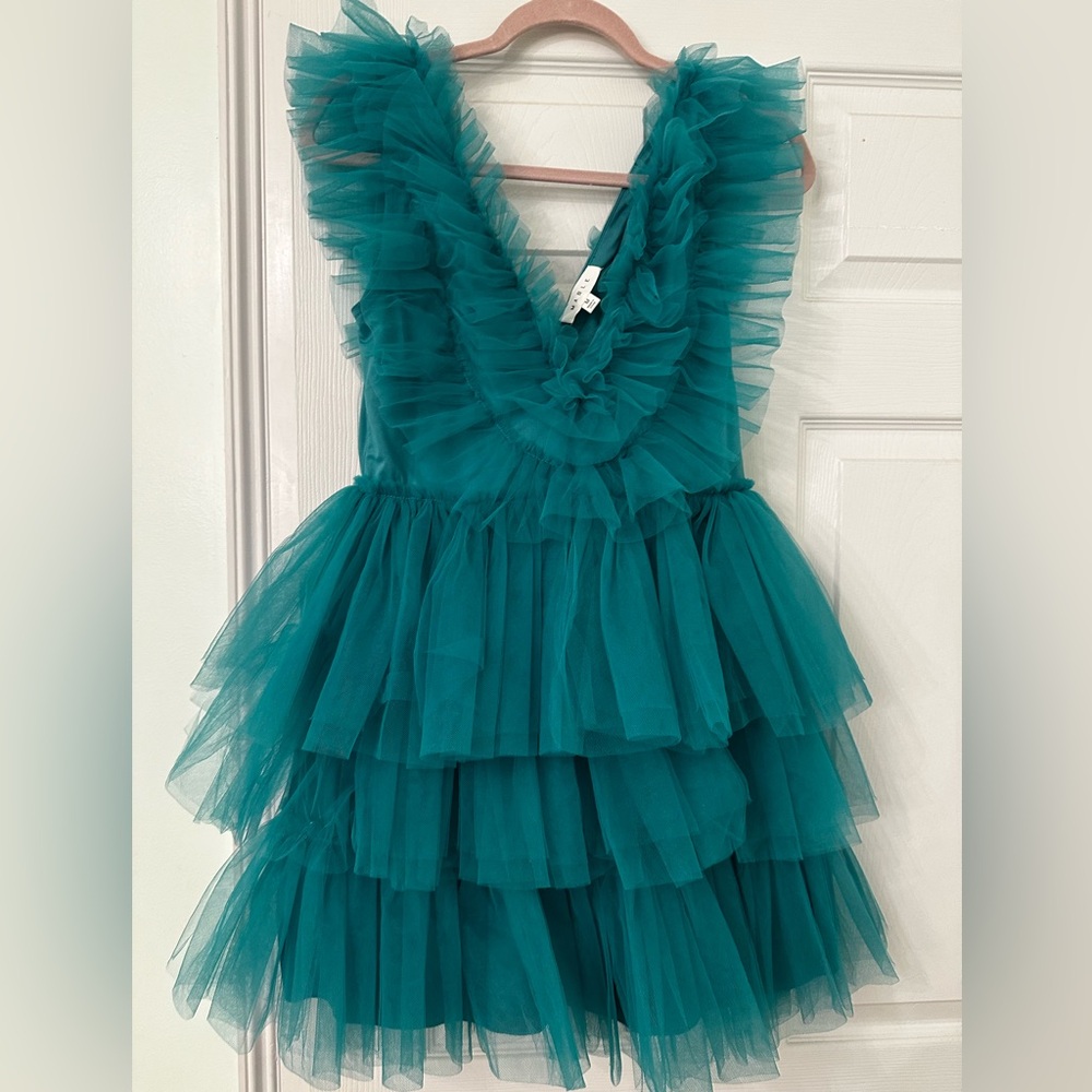 Blue tool dress great condition.